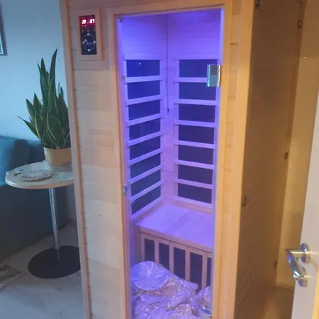 Lejlighed Garden By The With Air-con And Infrasauna *