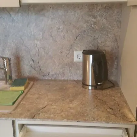 Garden By The With Air-con And Infrasauna Appartement *